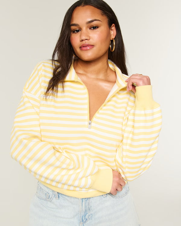 Hoodies & Sweaters