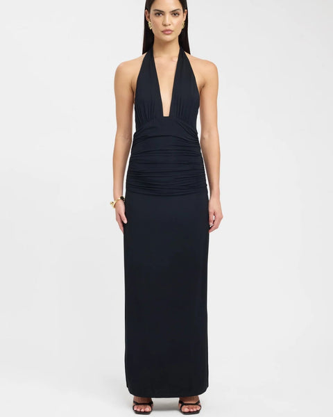 Robe longue à encolure dos nu