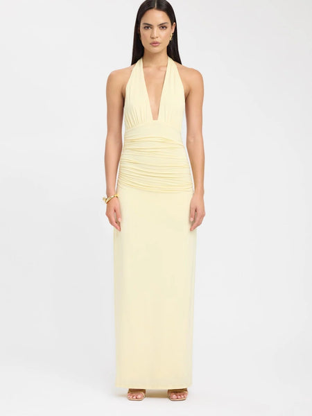 Robe longue à encolure dos nu