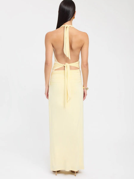 Robe longue à encolure dos nu