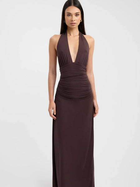 Robe longue à encolure dos nu